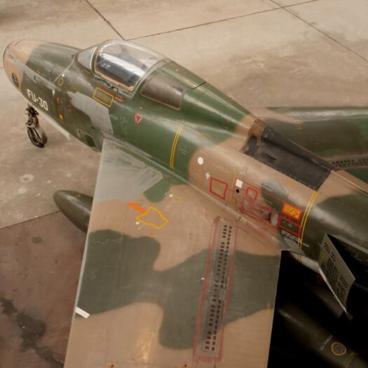 Republic F-84F Thunderstreak_BAM_AELR
